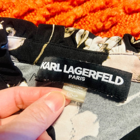 Floral print blouse - Picture 5 of 5